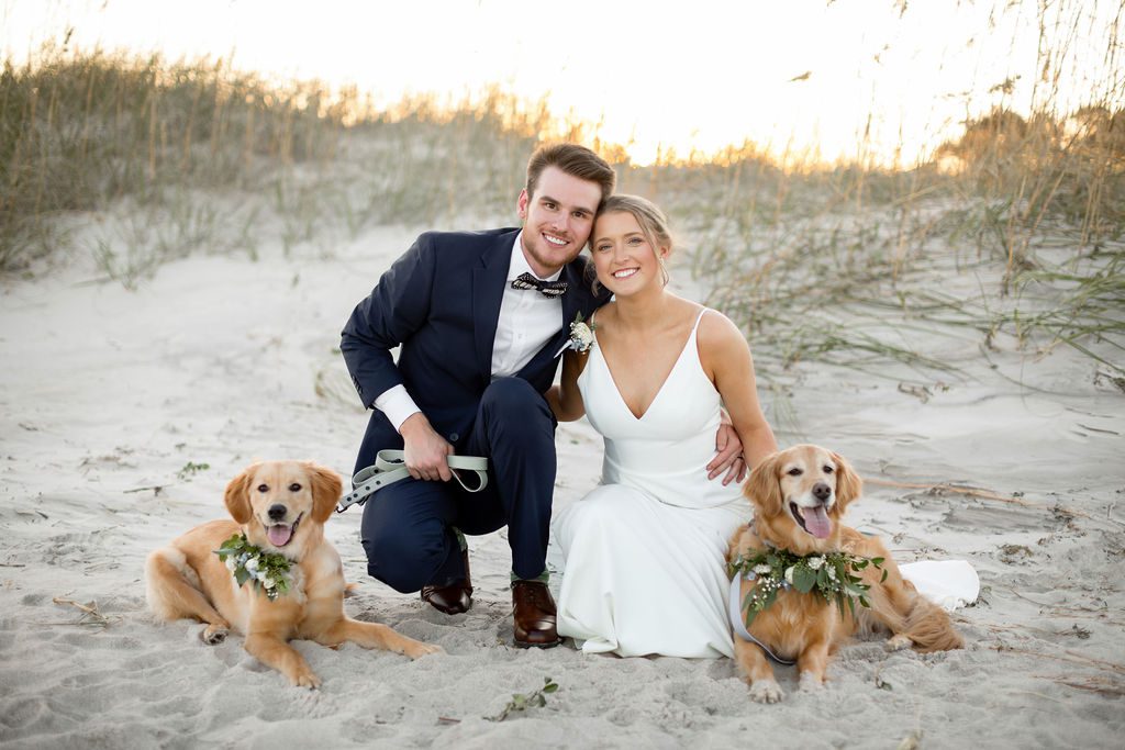 8 Tips for Incorporating Pets into Your Wedding Photos