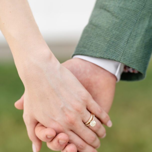 hillary davis grey farms wedding bushel peck photo7