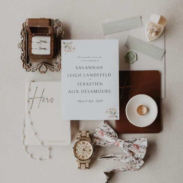 molly davis grey farms wedding bushel peck photo2 scaled